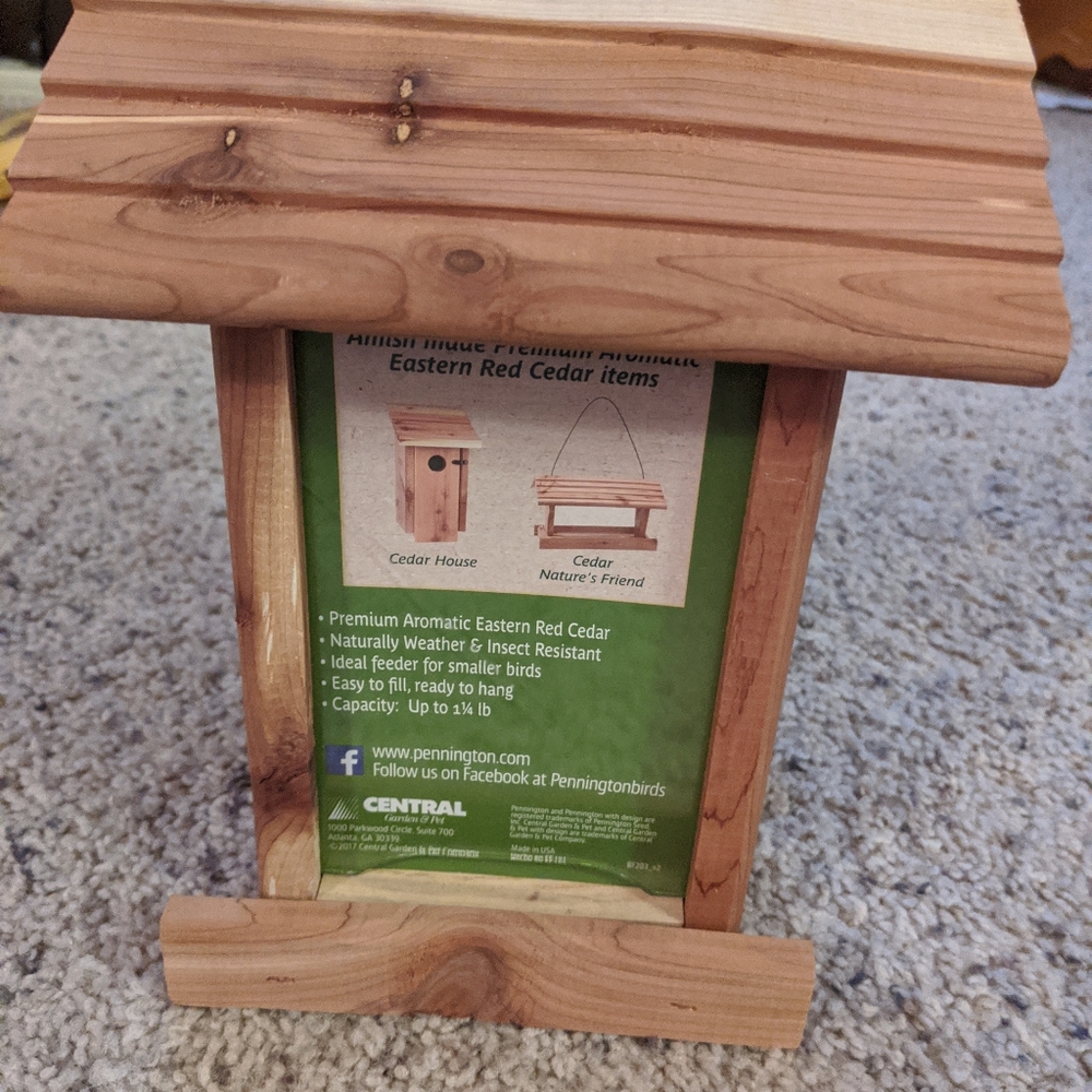 bird feeder